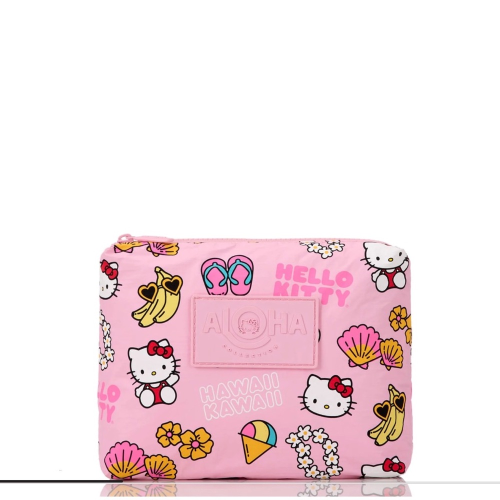 NWT Special Edition Aloha Collection Hello Kitty Accessory Small Pouch - Picture 2 of 4